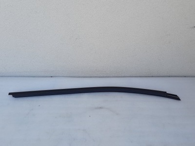 Nissan nv200 молдинг ущільнювач двері фото №1