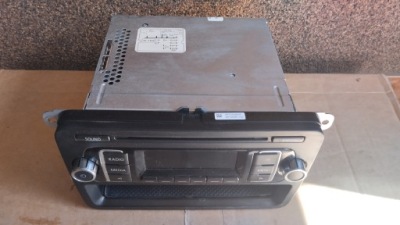 Радіо радіопрогравач vw golf vi touran ii jetta 5k0035156a фото №1