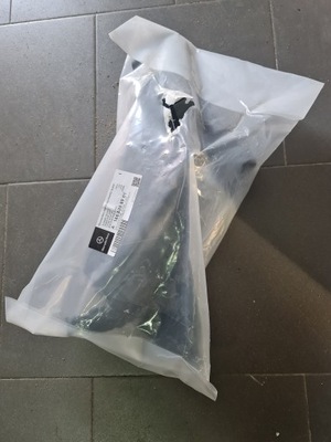 Направляющая mercedes x166 gls a1666208901 фото №1