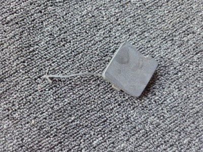 Заглушка фаркоп бампера задня fiat doblo ii opel combo d 10- 735455562 фото №1