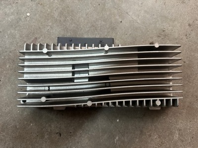 Audi a4 b8 підсилювач радіо фото №1