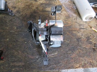 Насос abs 89541-10050 toyota c-hr фото №1