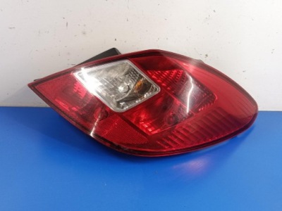 Opel corsa лампа задній права оригінал valeo 89037887 фото №1