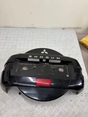 Захист кришка колеса запасного mitsubishi pajero 4 iv фото №1