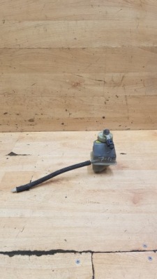 Бачок жидкость тормозной vw golf 2 фото №1