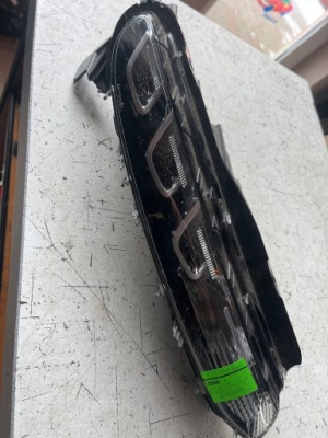 Лампа правая перед citroen c3 aircross led drl фото №1