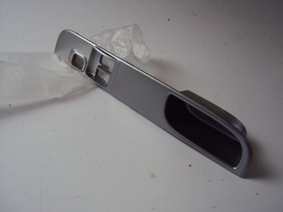 Молдинг ручка левый перед mitsubishi l200 iv 06-14 фото №1