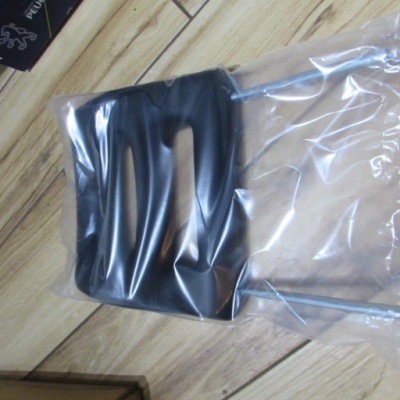 Zagłuwek сиденье заднего peugeot expert фото №1