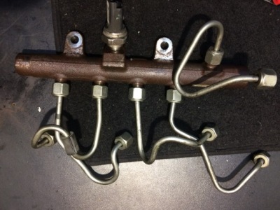 Молдинг впрыскная renault scenic iii 1.5dci 8200704217 фото №1