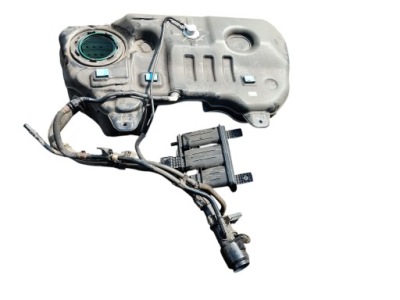 Бак пального bak kia sportage v 1.6 t-gdi 31100-n7000 фото №1