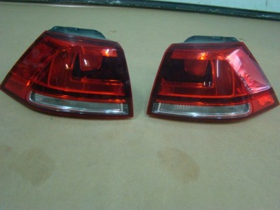 FARO DERECHA PARTE TRASERA GEMELA VW GOLF VII 5G0945096P  