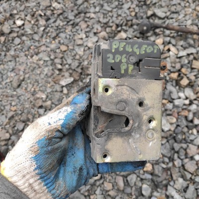 Замок двері правий перед peugeot 206 фото №1