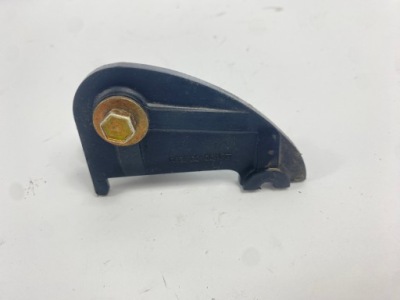 Направляющая опора трос педали газа mercedes w126 1263010018 фото №1