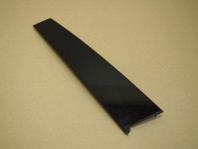 Молдинг накладка стійка правий перед citroen c4 iii 98311272xk фото №1