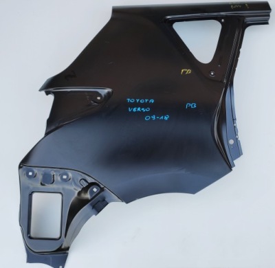 Toyota verso крыло задний правый 09-18 фото №1