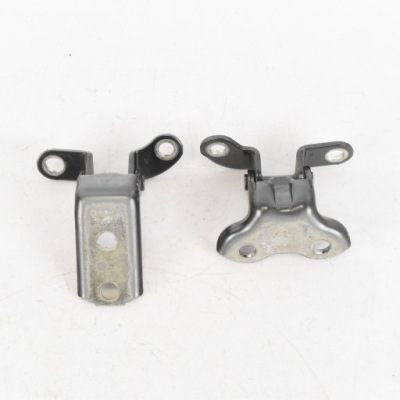 Петли дверь правый задняя toyota c-hr ii prius iv camry auris yaris 3 aygo x фото №1