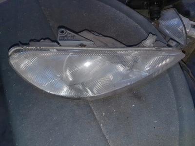Лампа правая перед przed lift peugeot 206 cała !! фото №1