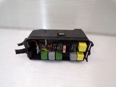 Коробка запобіжників mercedes w164 ml w251 x164 gl lift 1645403572 фото №1