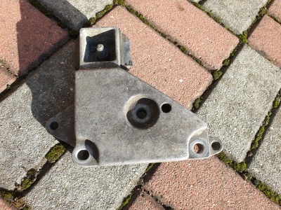 Кронштейн кронштейн кронштейн двигуна renault clio ii 1.4 kangoo 7700419411 оригінальний номер фото №1