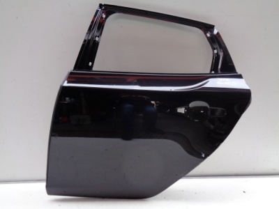 Двері ліва задні volvo v40 12- nr 33796 фото №1