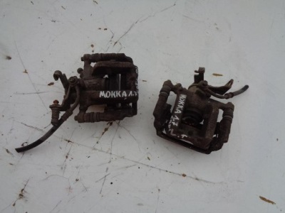 Супорт правий задня opel mokka i 1.7 cdti фото №1