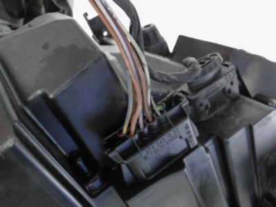 Mercedes cl 216 штекер лампы 63 amg левая правая фото №1