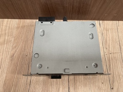 Радио peugeot 508 9676837880 фото №1