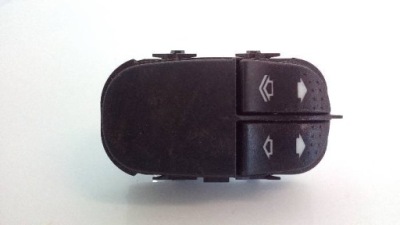 Панель перемикач вікон lp перед focus mk1 ys4t14529aa фото №1