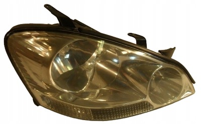 Лампа правий перед eu toyota avensis verso 2001- фото №1