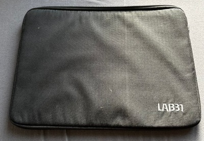 Etui na laptopa