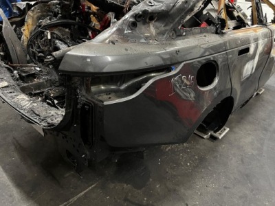 Левый задняя четверть крыло задний порог блок двигателя range rover velar l560 фото №1