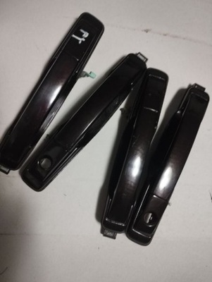 Ssangyong rexton ручка двері перед права коричнева фото №1