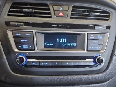 Радіо заводський hyundai i20 2 14-20 96170-c8050 96170c8050rdr radioodtwarz фото №1