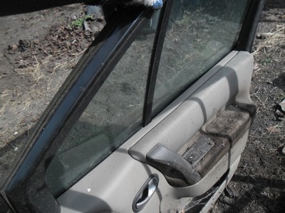 Двері праве повний renault scenic 2 фото №1