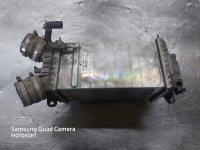 Mercedes w212 w166 63 amg радиатор интеркулер фото №1