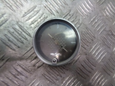 Приладова панель годинник renault vel satis 8200013771d фото №1