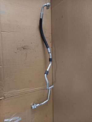 Шланг кондиціонера vw touareg 7p0820721k фото №1