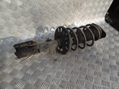 Opel combo e 2019 1,5 hdi амортизатор передний левый оригинал фото №1