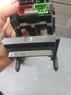 Audi a6 c7 кронштейн трубопровід 4g0937545 фото №1