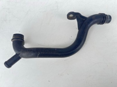 Шланг труба воды audi оригинальный номер 06h121065d фото №1