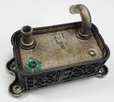 Радиатор масла volvo v70 2.4 20v 8677973 фото №1