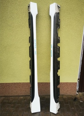 Hyundai veloster turbo поріг правий молдинг поріг фото №1