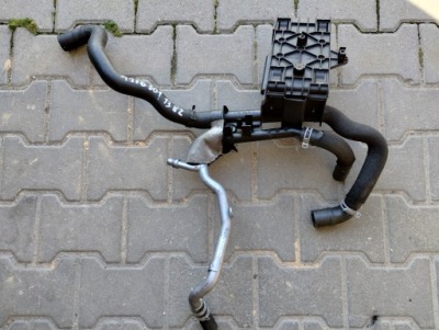 Основа інтеркулер шланги води mercedes w117 w176 45amg a1330900241 фото №1