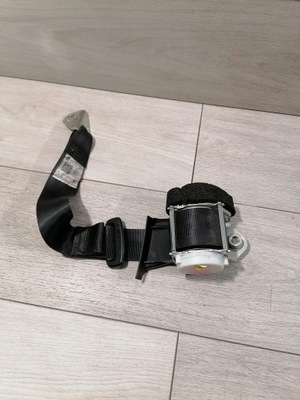 Tiguan pas правий задня 5n0857806 фото №1