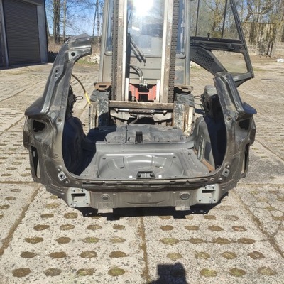 Volvo xc40 2018 pas задній крила задня обрізаний фото №1