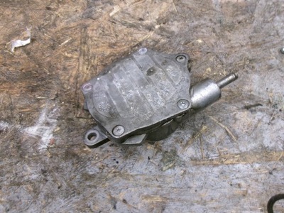 Lexus is ii 220 вакуум вакуум насос 2.2 d фото №1