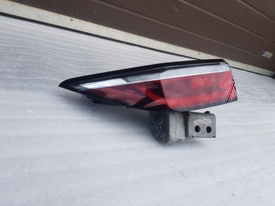 Renault megane v e-tech лампа ліва задня led фото №1