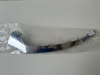 Mercedes cls 218 молдинг бампера хром левый перед фото №1