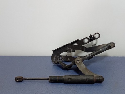 Mercedes s w221 петля капот правый a2218800428 фото №1