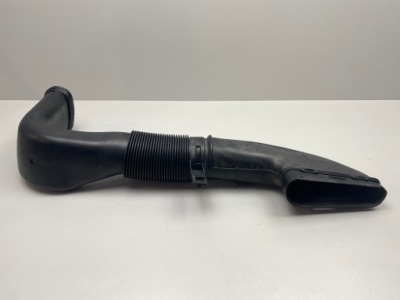 Mercedes w212 труба впуск воздуха a6510903437 фото №1